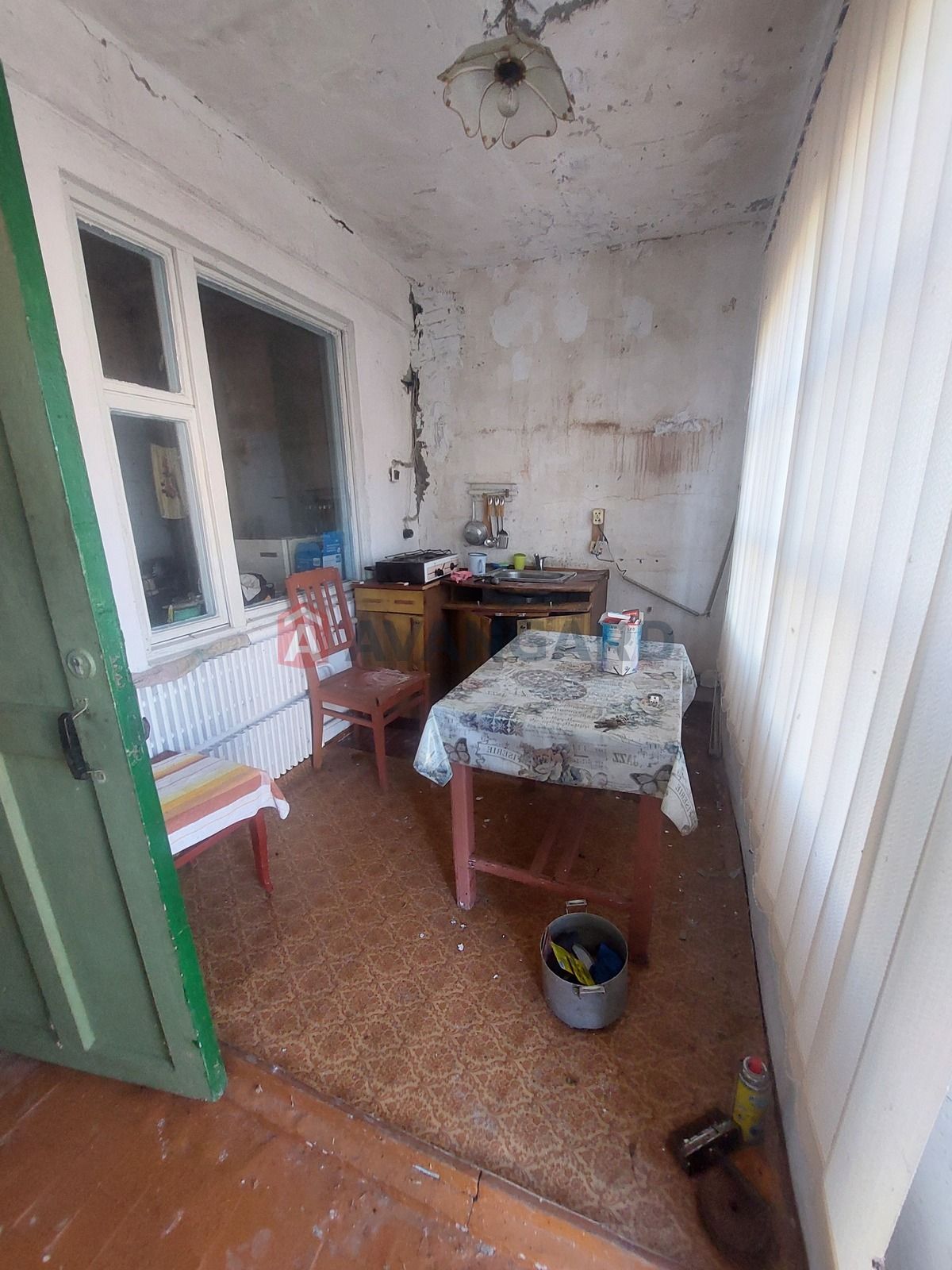 Image 12