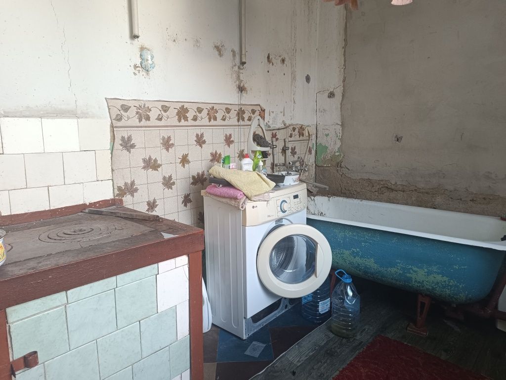Image 12