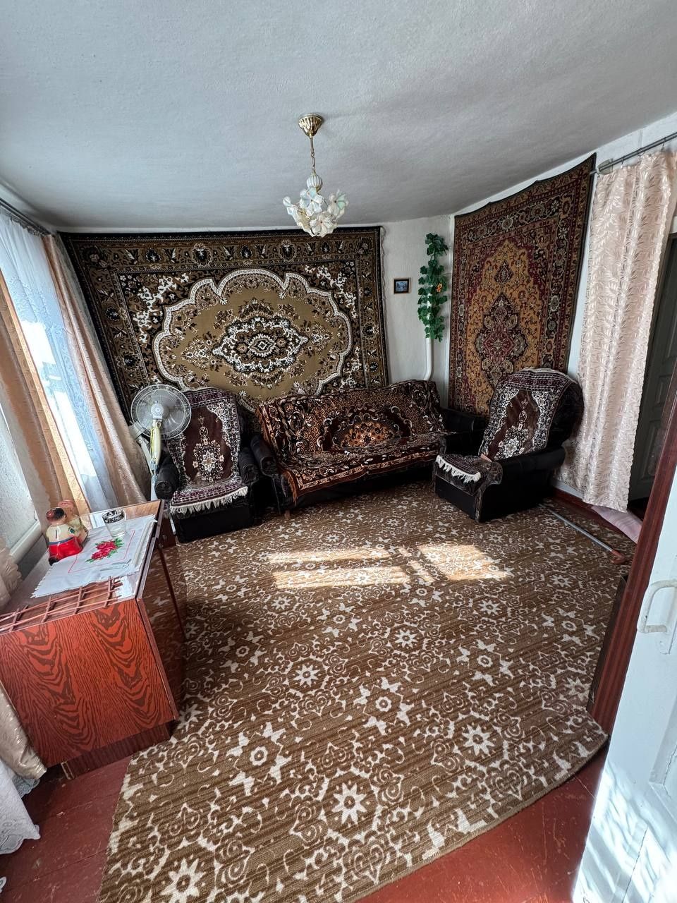 بيع منزل في شارع سوبورني
