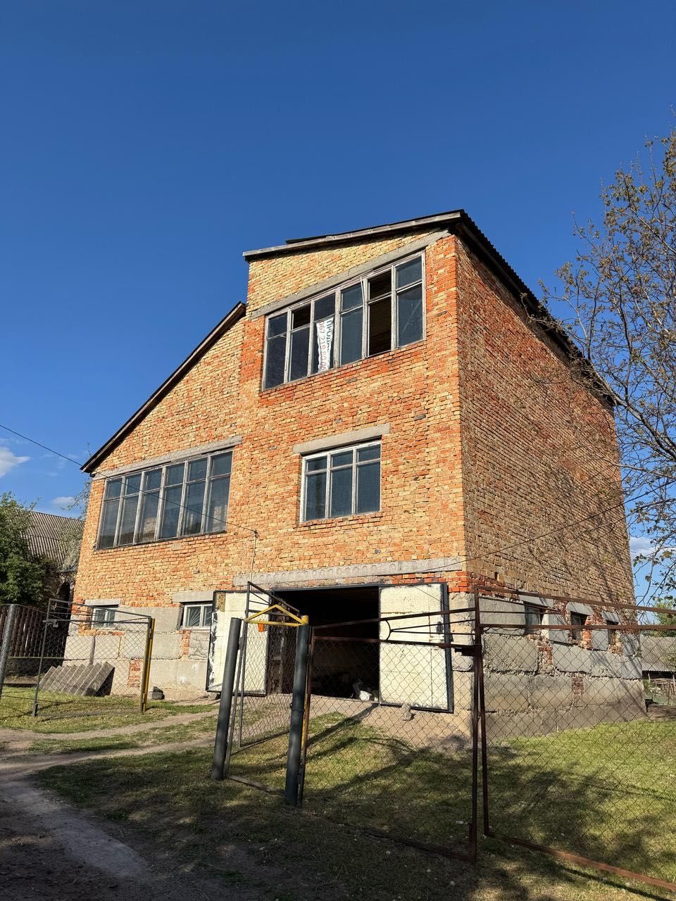 Image 4
